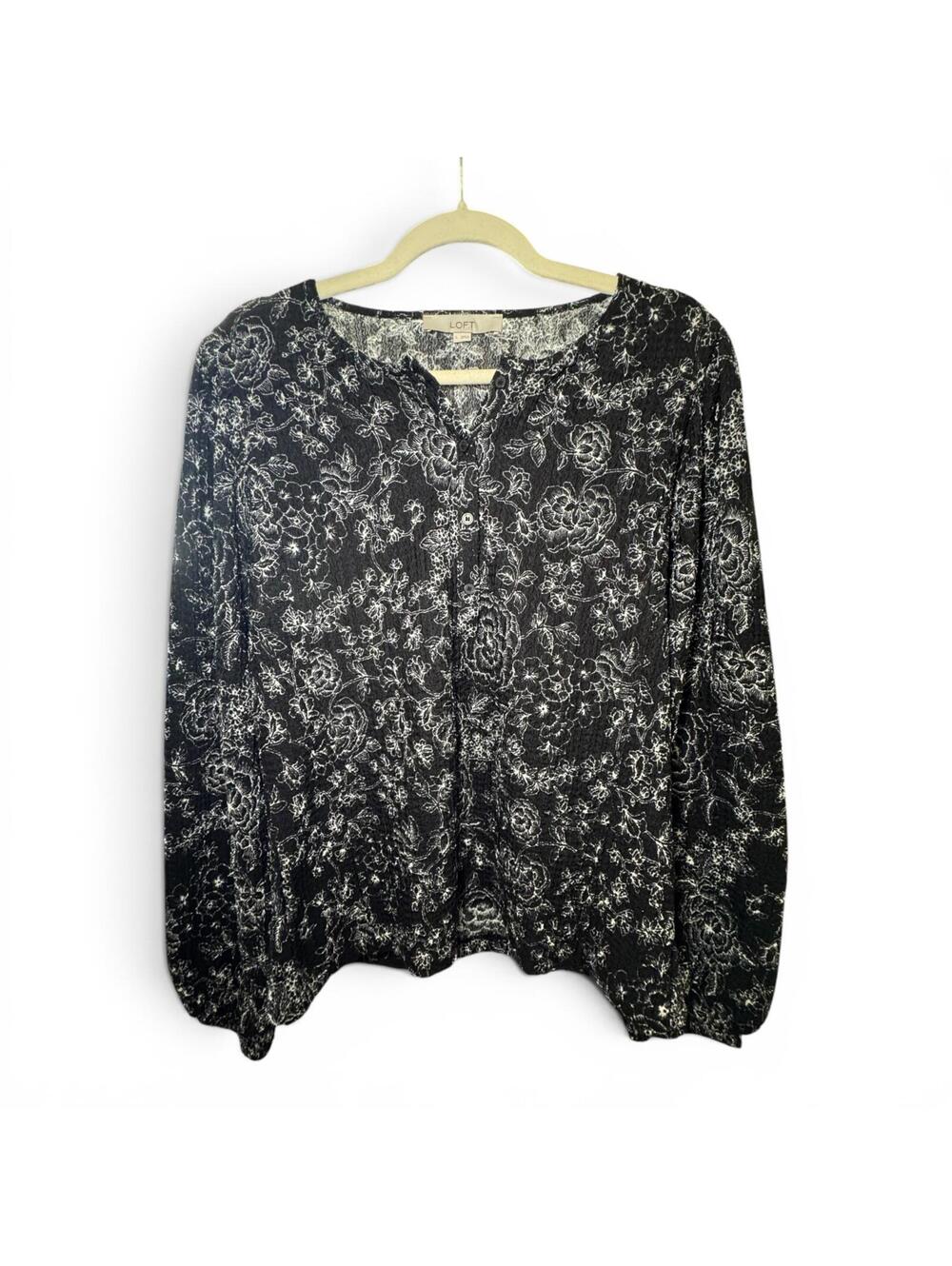 Loft Blouse Women's Large Black Floral Cap Sleeve Button Flowy GC